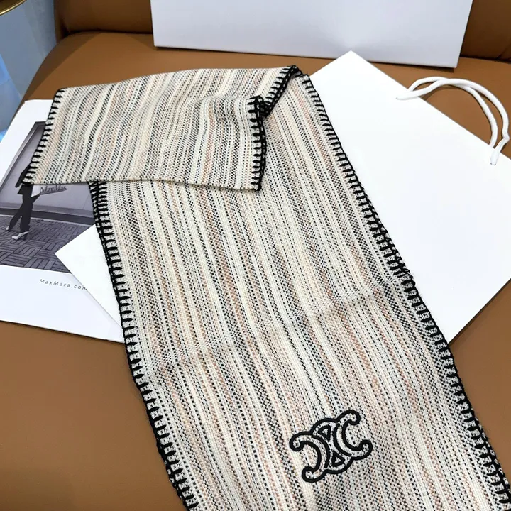 スーパーコピー セリーヌ マフラー