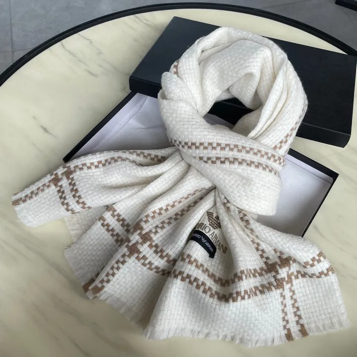 スーパーコピー フェンディ マフラー