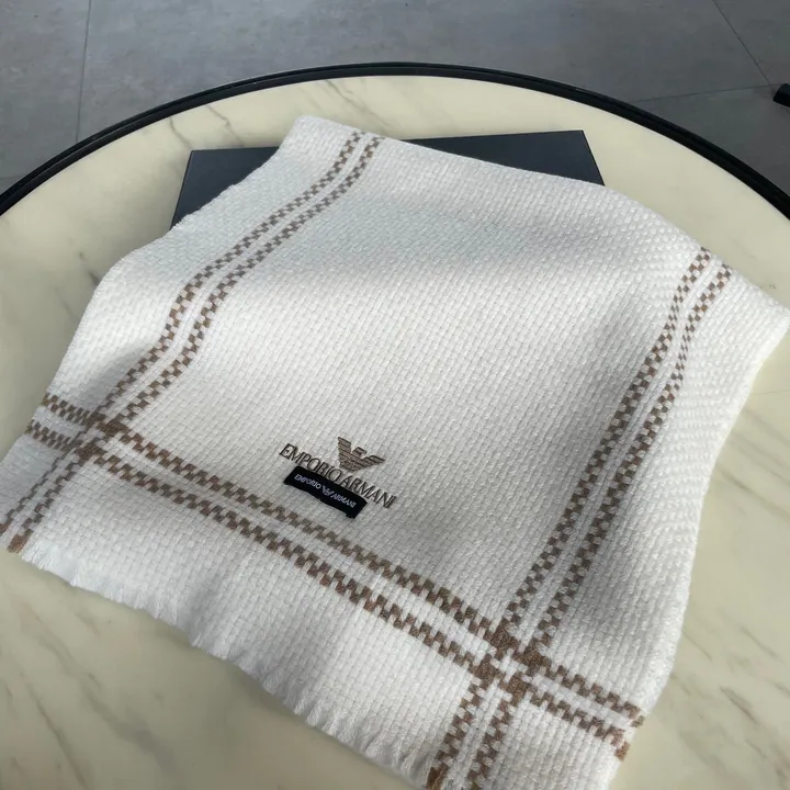 スーパーコピー フェンディ マフラー