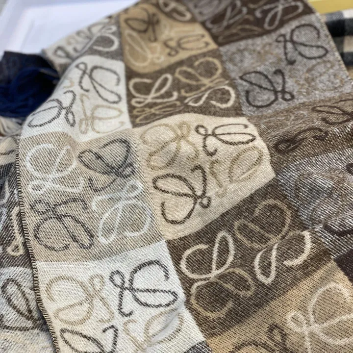 スーパーコピー ロエベ マフラー