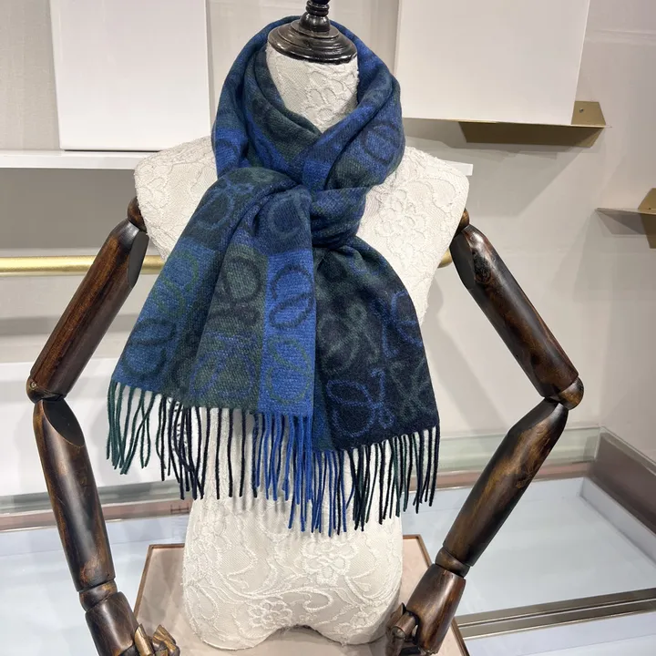 スーパーコピー ロエベ マフラー