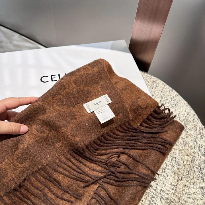 スーパーコピー セリーヌ マフラー