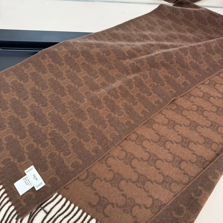 スーパーコピー セリーヌ マフラー