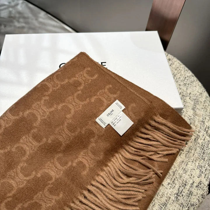 スーパーコピー セリーヌ マフラー