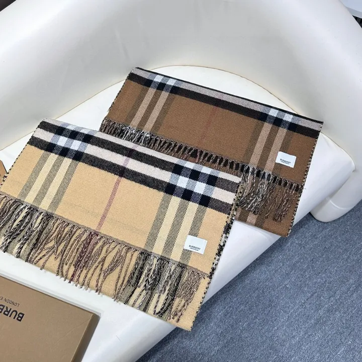 スーパーコピー バーバリー ス マフラー