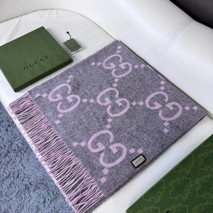 スーパーコピー グッチ マフラー