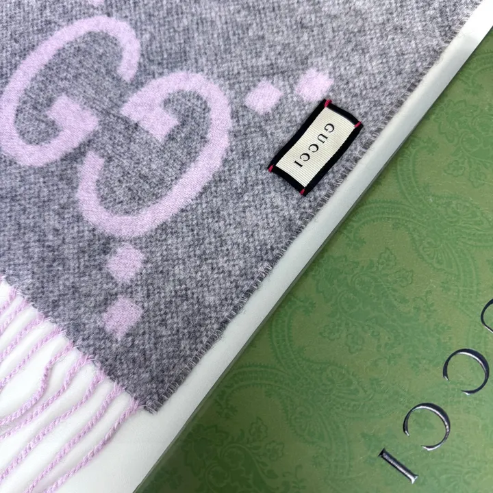 スーパーコピー グッチ マフラー