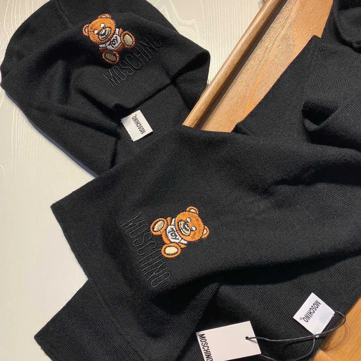 スーパーコピー モスキーノ マフラー