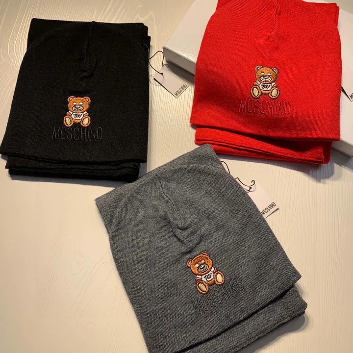 スーパーコピー モスキーノ マフラー