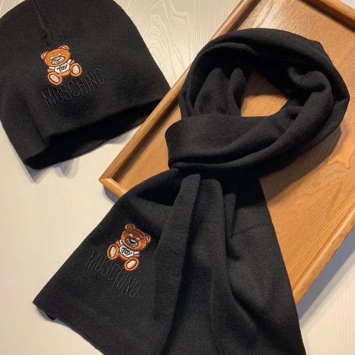 スーパーコピー モスキーノ マフラー