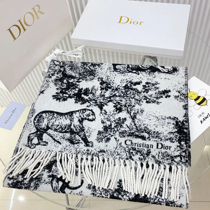 スーパーコピー ディオール マフラー