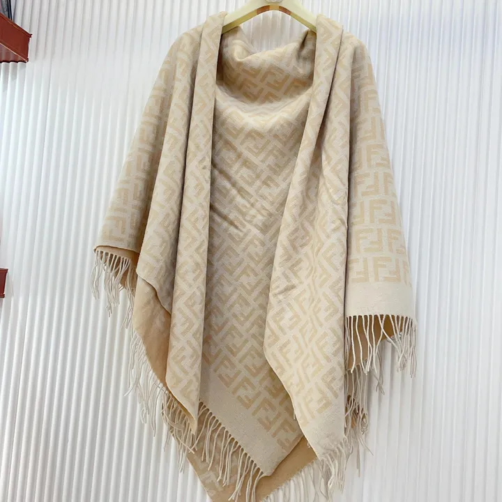 スーパーコピー フェンディ マフラー