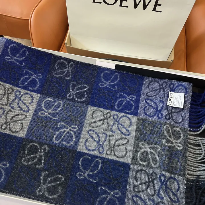 スーパーコピー ロエベ マフラー