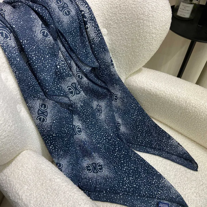 スーパーコピー セリーヌ マフラー