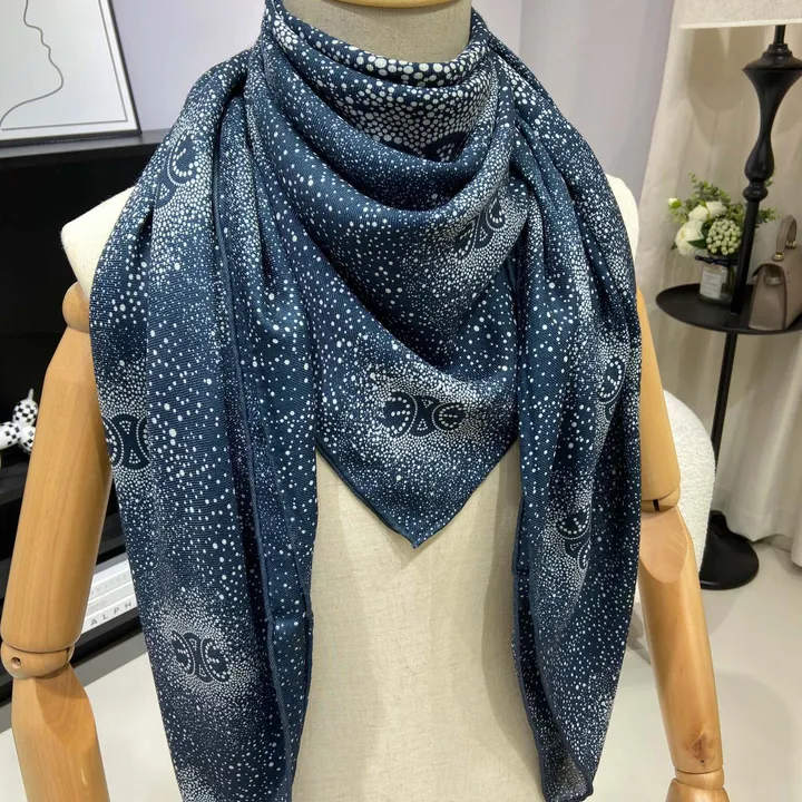 スーパーコピー セリーヌ マフラー