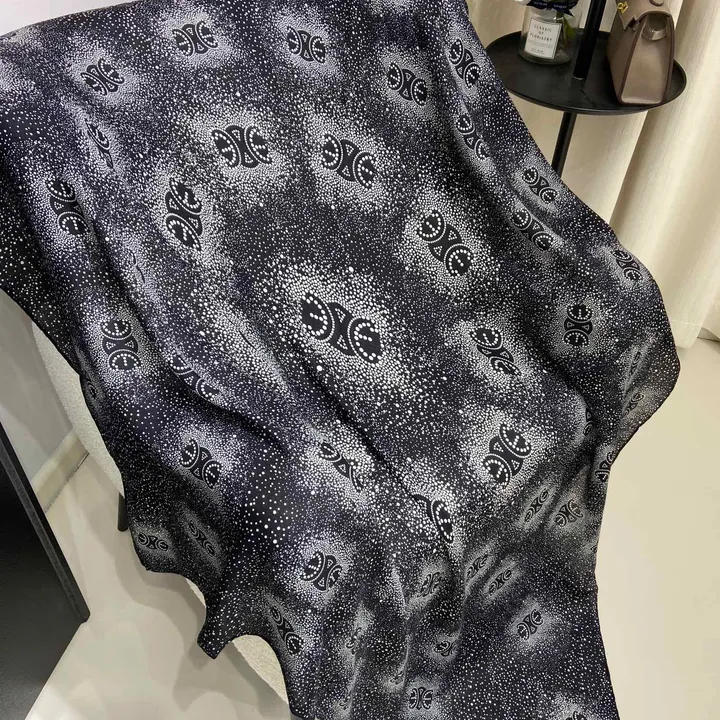 スーパーコピー セリーヌ マフラー