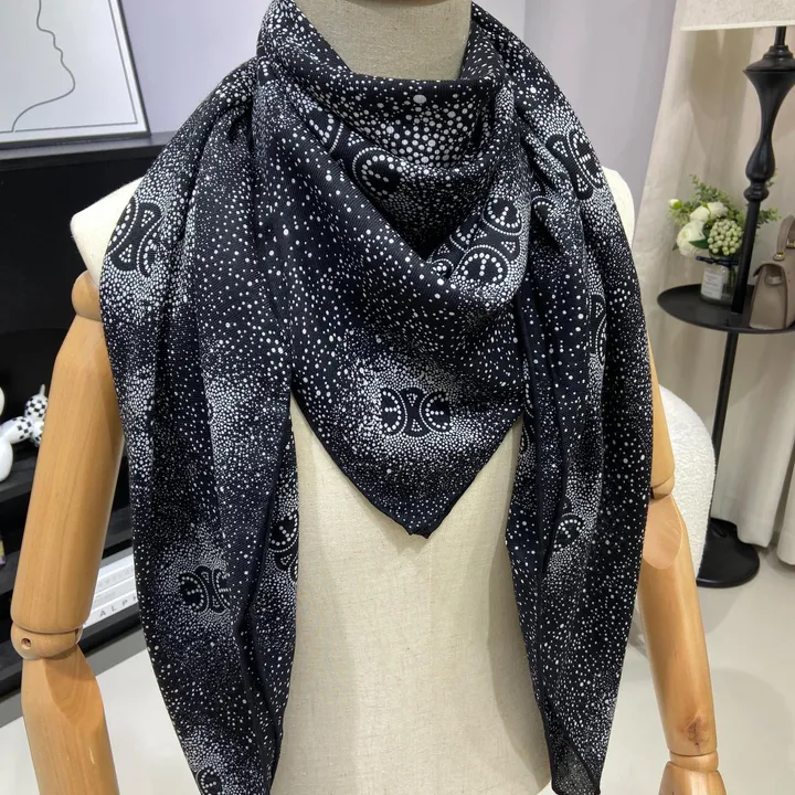 スーパーコピー セリーヌ マフラー