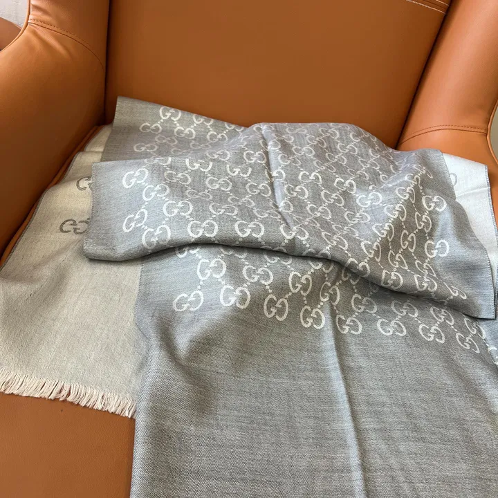 スーパーコピー ルイヴィトン マフラー