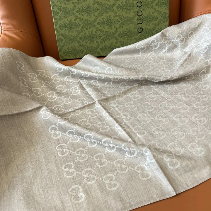 スーパーコピー ルイヴィトン マフラー