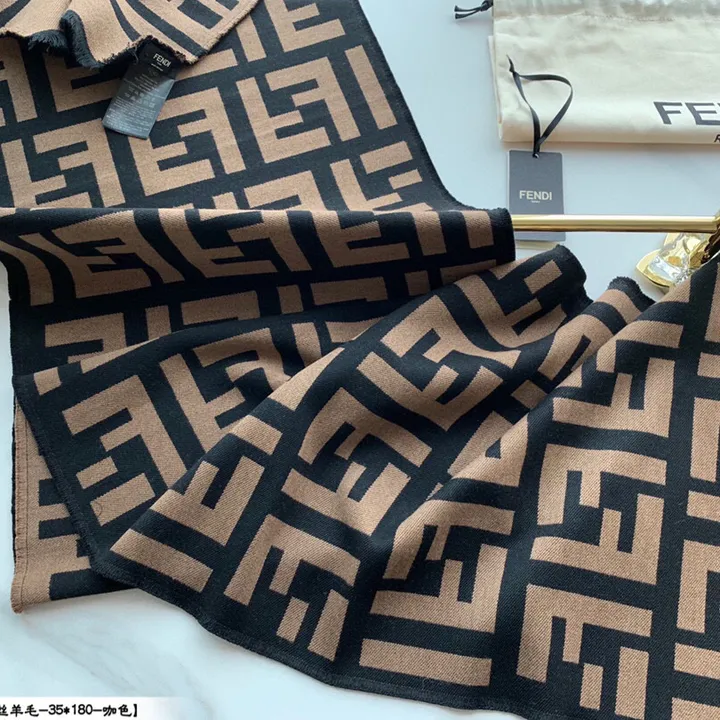 スーパーコピー フェンディ マフラー