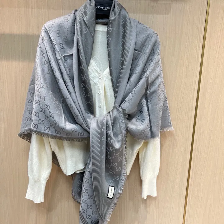 スーパーコピー グッチ マフラー
