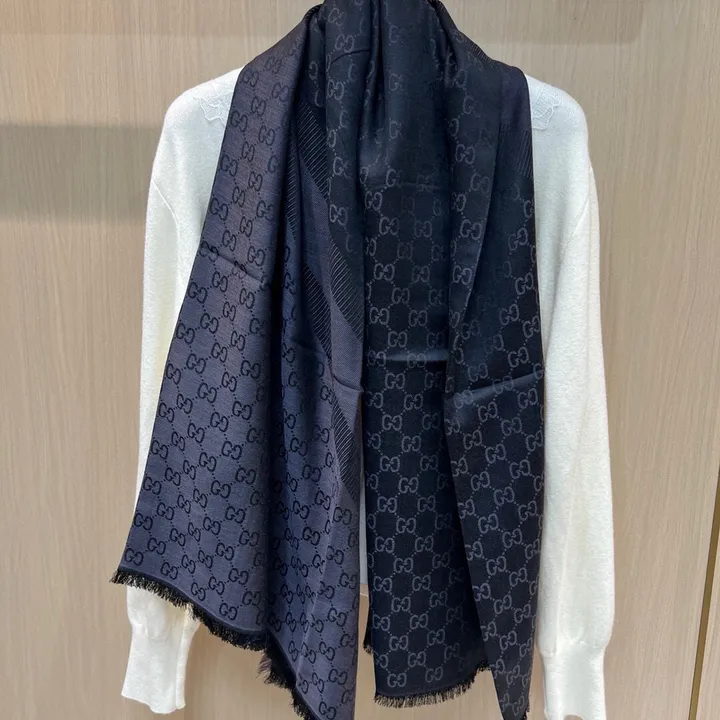 スーパーコピー グッチ マフラー