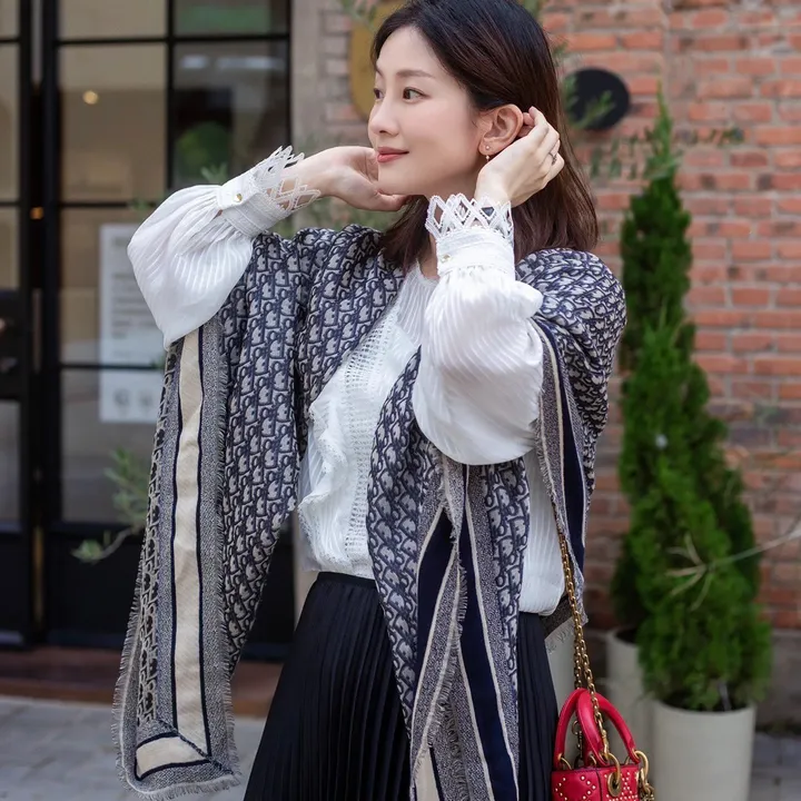 スーパーコピー ディオール マフラー