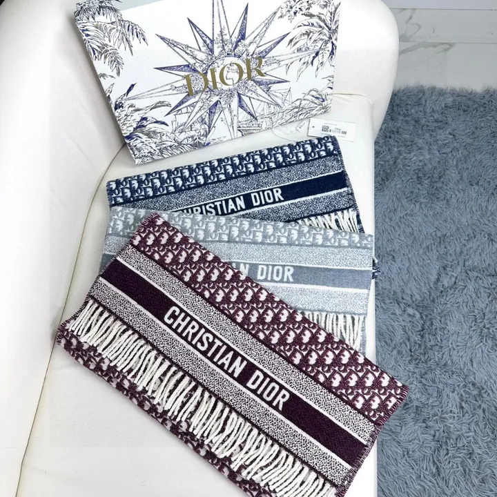 スーパーコピー ディオール マフラー