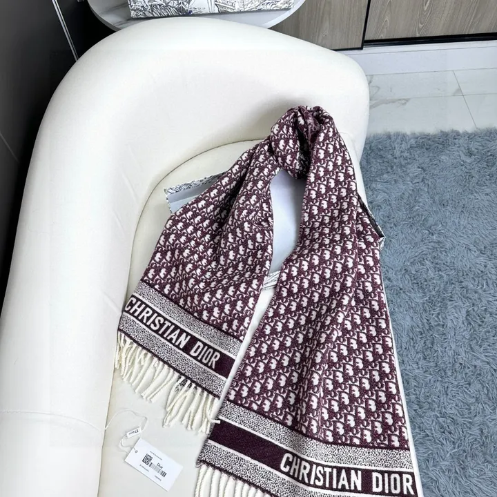 スーパーコピー ディオール マフラー