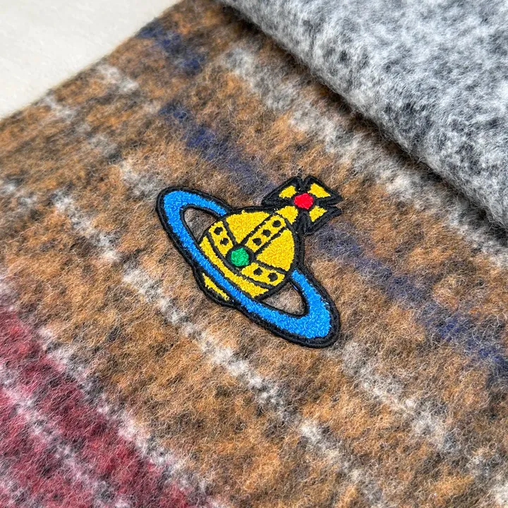 スーパーコピー ヴィヴィアン・ウエストウッド マフラー