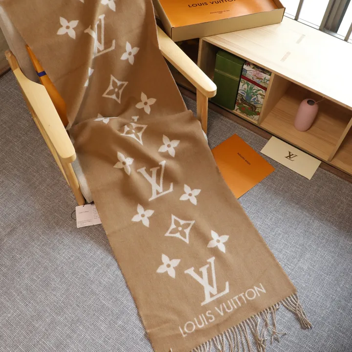 スーパーコピー ルイヴィトン マフラー