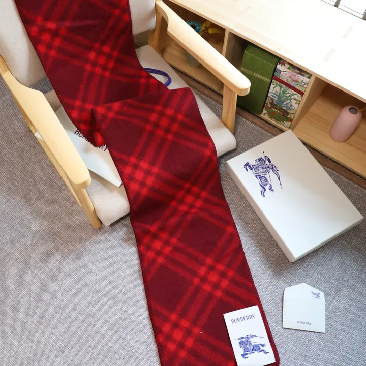 スーパーコピー バーバリー ス マフラー