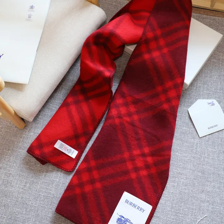 スーパーコピー バーバリー ス マフラー