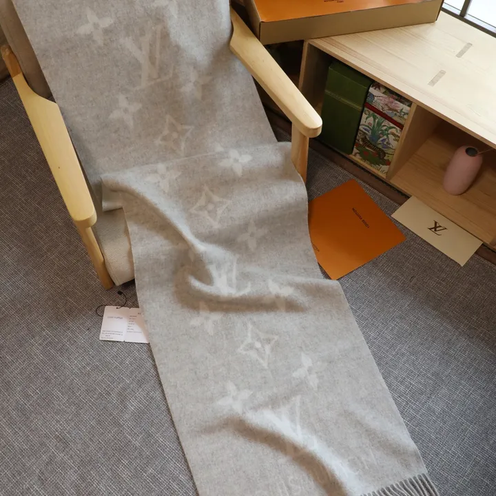 スーパーコピー ルイヴィトン マフラー