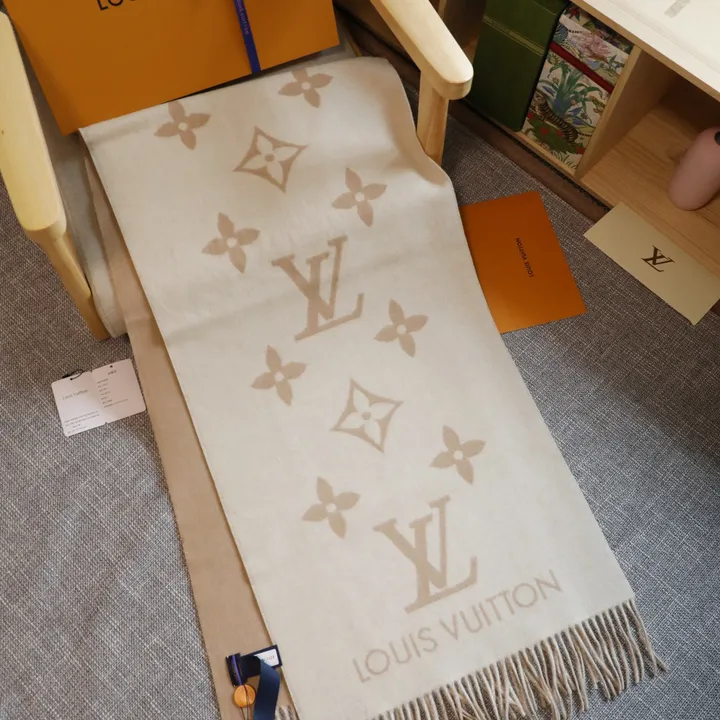 スーパーコピー ルイヴィトン マフラー