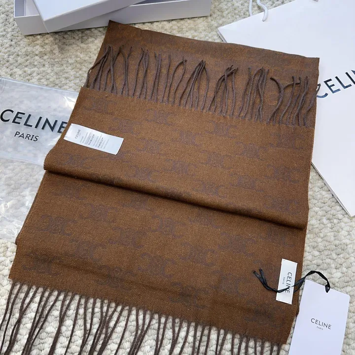 スーパーコピー セリーヌ マフラー