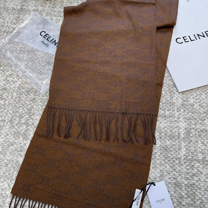 スーパーコピー セリーヌ マフラー