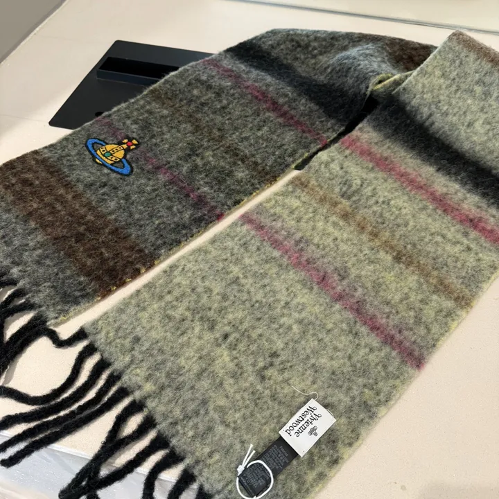 スーパーコピー ヴィヴィアン・ウエストウッド マフラー