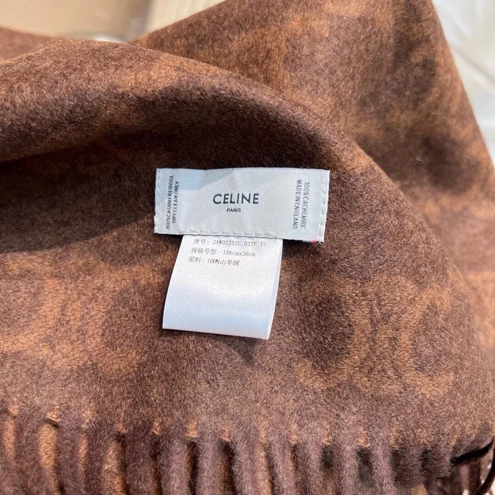 スーパーコピー セリーヌ マフラー