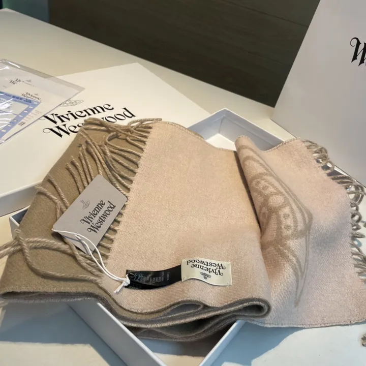 スーパーコピー ヴィヴィアン・ウエストウッド マフラー