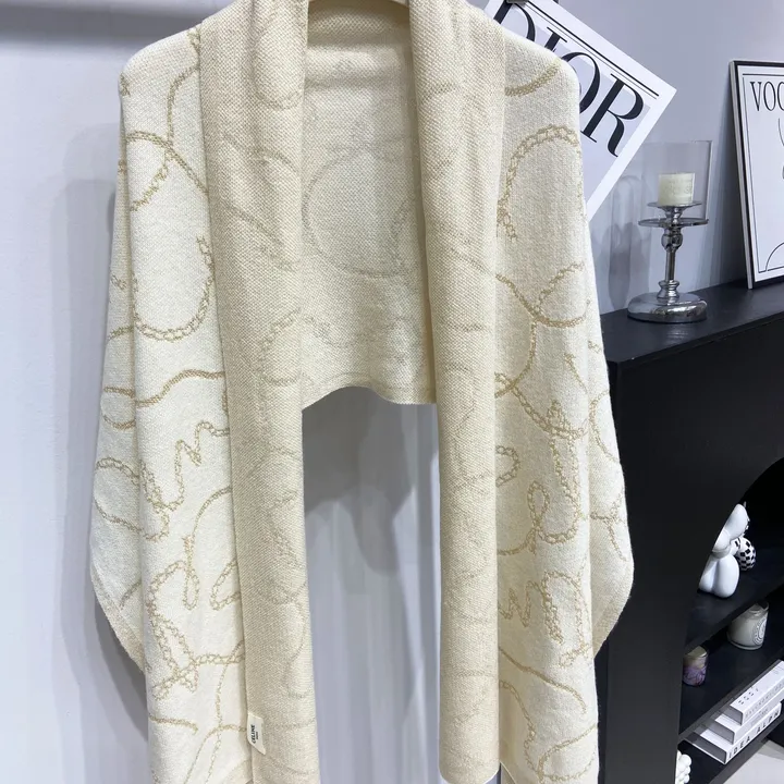 スーパーコピー セリーヌ マフラー