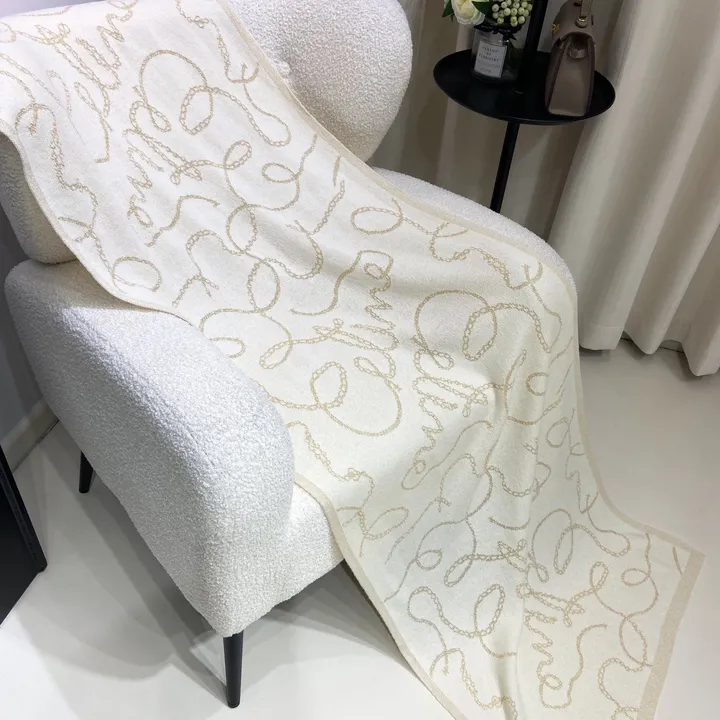 スーパーコピー セリーヌ マフラー