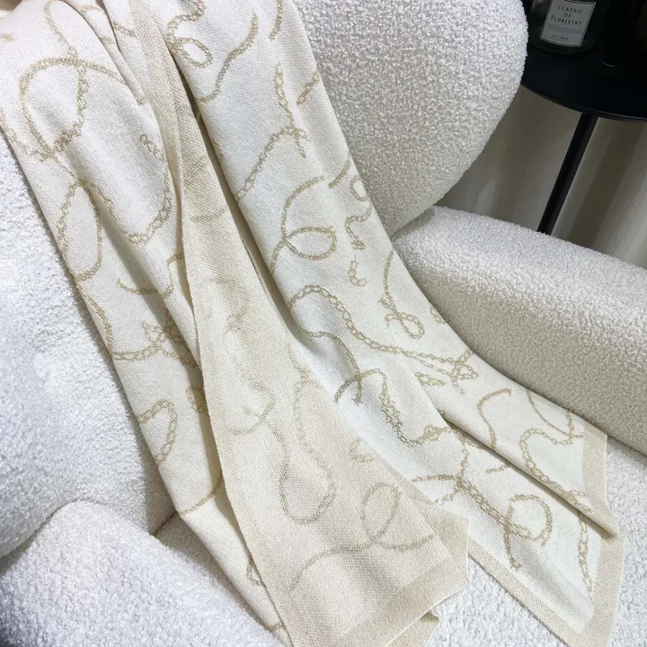 スーパーコピー セリーヌ マフラー