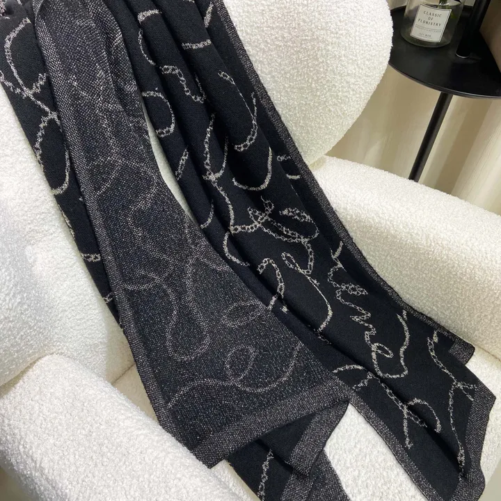 スーパーコピー セリーヌ マフラー