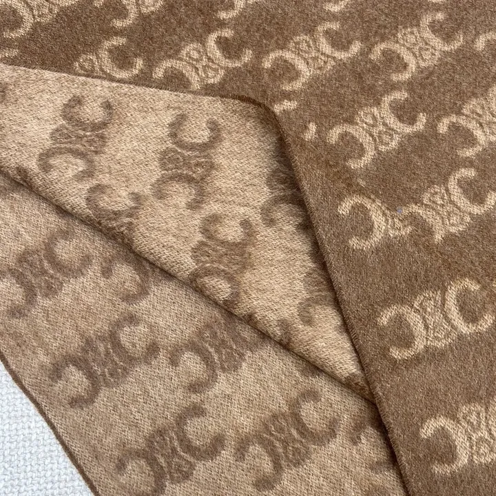 スーパーコピー セリーヌ マフラー