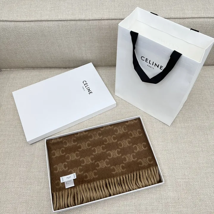 スーパーコピー セリーヌ マフラー