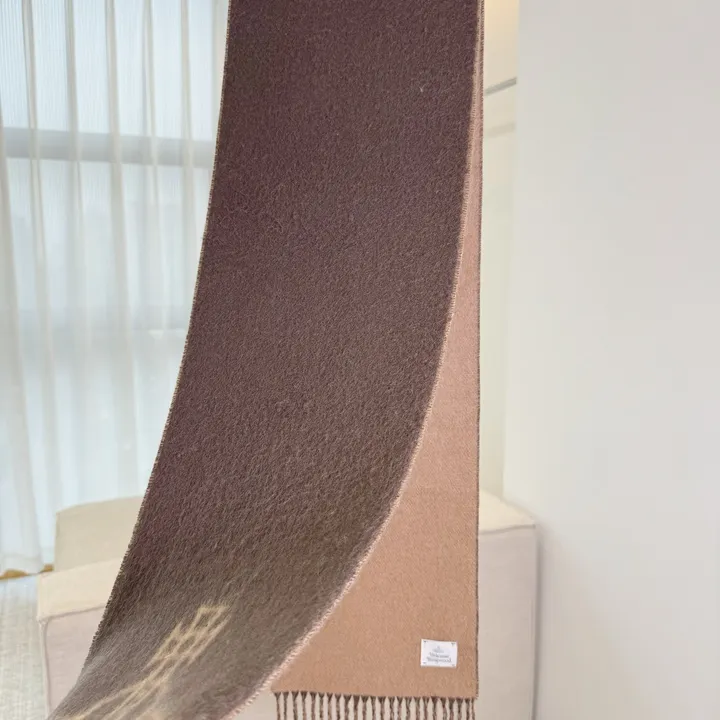 スーパーコピー ヴィヴィアン・ウエストウッド マフラー