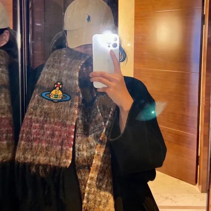 スーパーコピー ヴィヴィアン・ウエストウッド マフラー