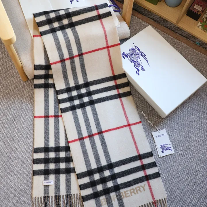 スーパーコピー バーバリー ス マフラー