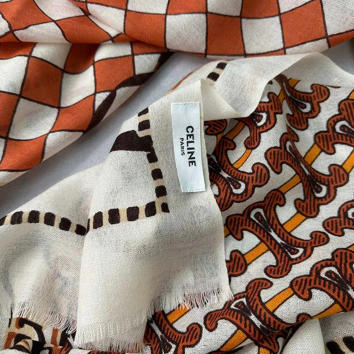 スーパーコピー セリーヌ マフラー